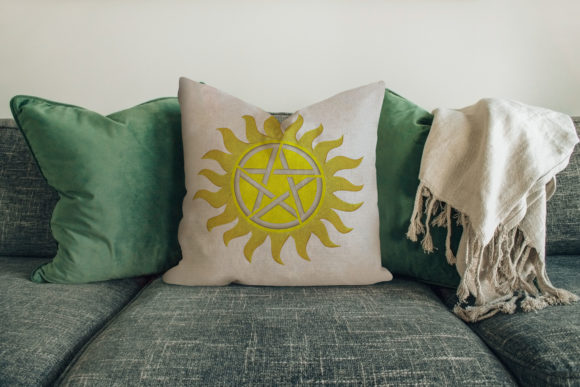 Sun with Star Embroidery Design Review